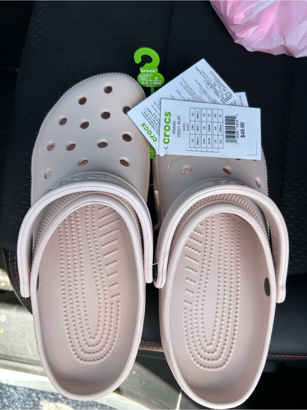 CROCS Classic Clog in Light Pink